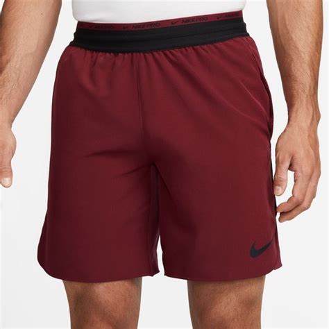 nike pro running shorts.